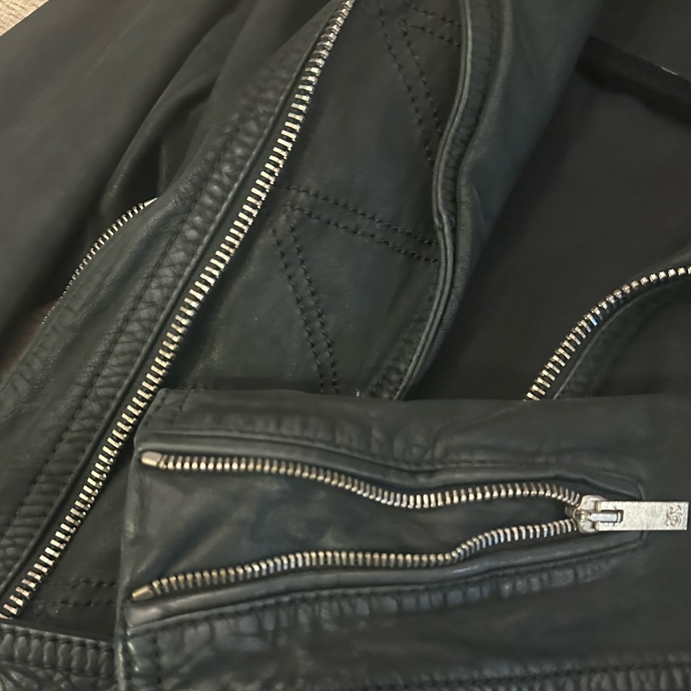 Suede leather jacket - Picture 8 of 12